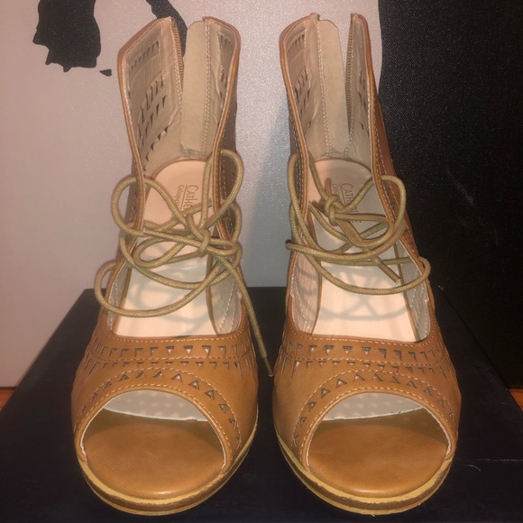 Open Toe Lace Up Booties - Picture 2 of 5